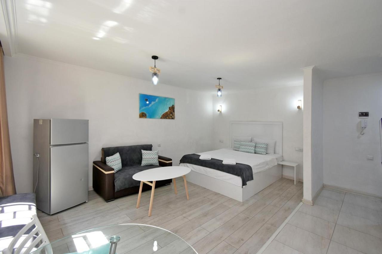 יירבאן Cozy Apartment Near To The Metro H Kochar 19 מראה חיצוני תמונה